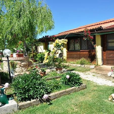 Agri E Arte Alloggio per agriturismo *